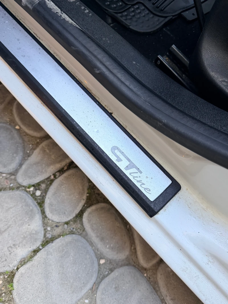 Renault Megane GT line, снимка 13 - Автомобили и джипове - 53023729