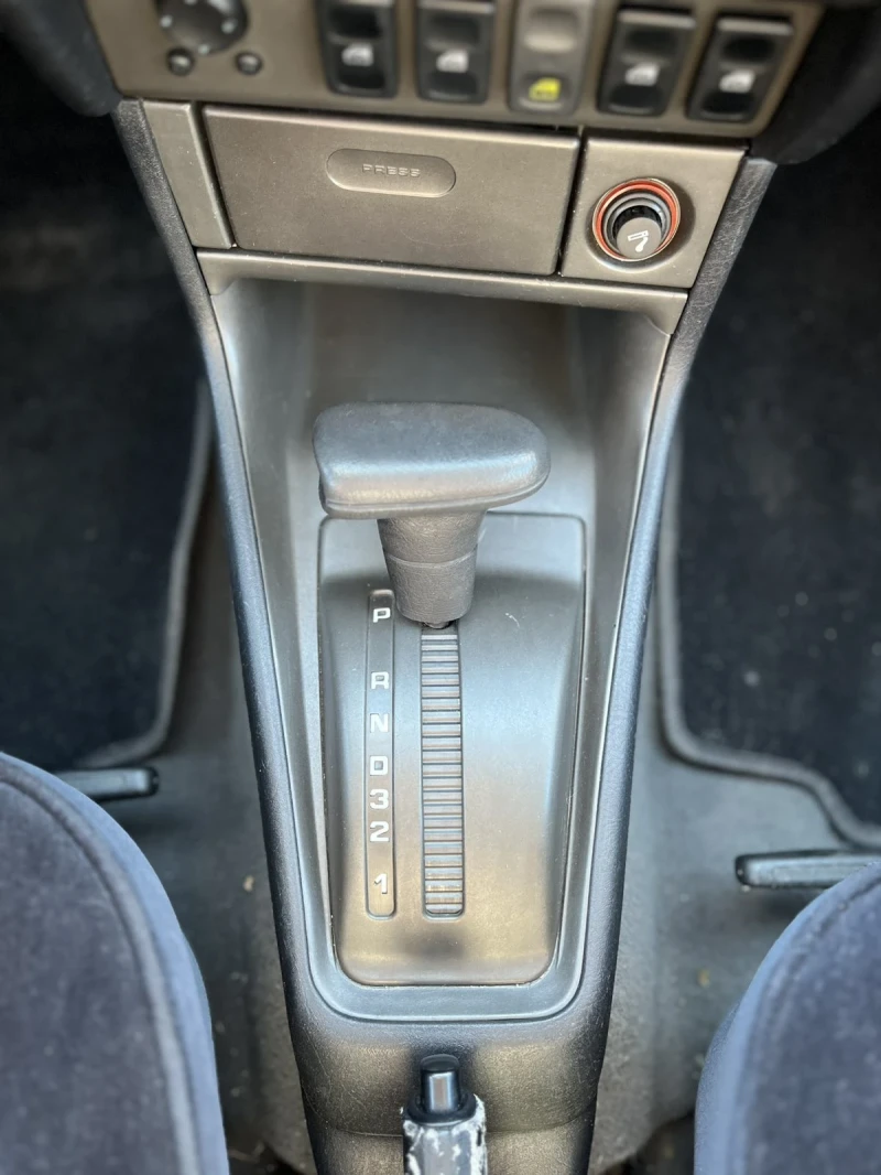 Seat Toledo, снимка 10 - Автомобили и джипове - 53114337