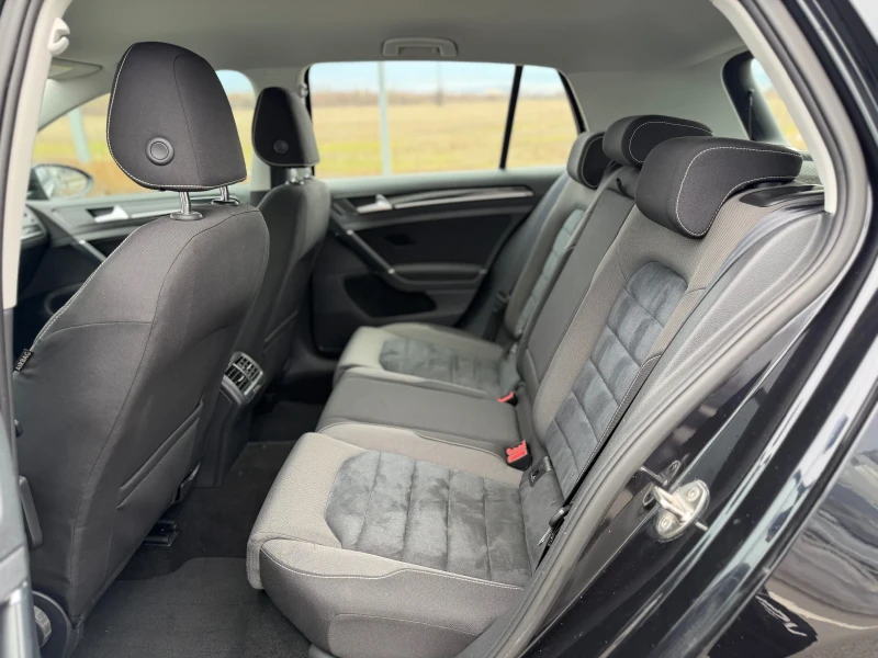 VW Golf 1.6TDI * HIGHLINE* АВТОМАТИК* ЛИЗИНГ * ТОП * , снимка 7 - Автомобили и джипове - 53383685