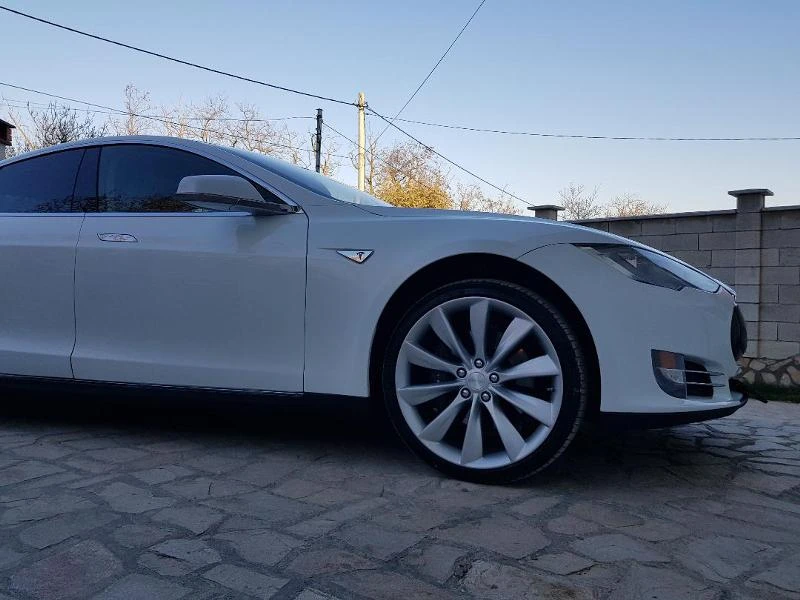 Tesla Model S P85+ Free Supercharging, снимка 15 - Автомобили и джипове - 26092891