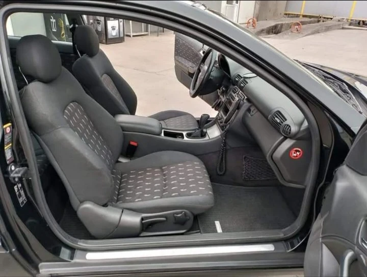 Mercedes-Benz C 180 1.8i, снимка 7 - Автомобили и джипове - 54636768