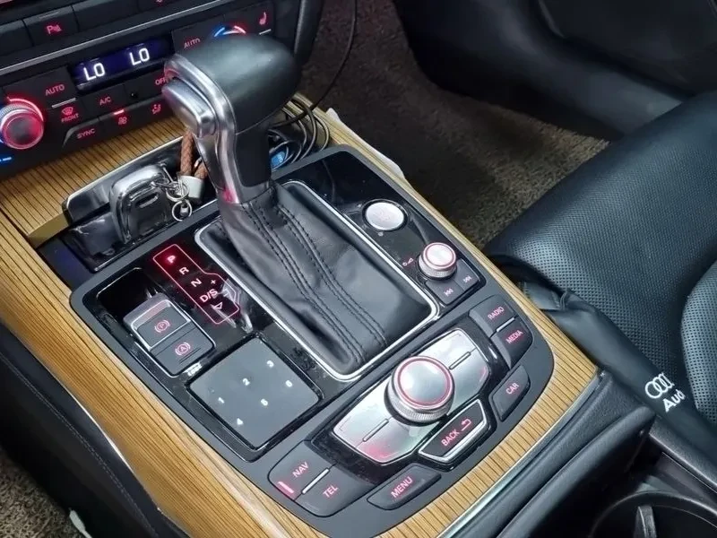 Audi A7 3.0 TDI Quattro - САМО 30% АВАНС, снимка 15 - Автомобили и джипове - 55664823