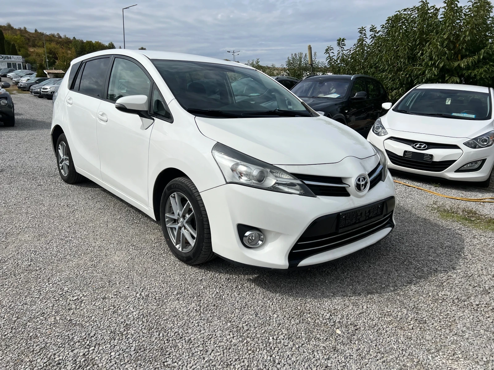 Toyota Verso 1.6D4D Euro6 kamera, снимка 1