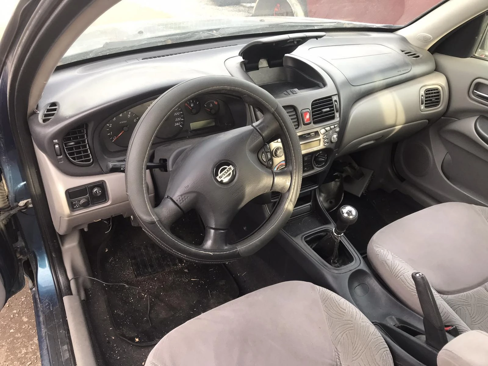 Nissan Almera 1.5i,90кс.,2002,QG15DE - изображение 6