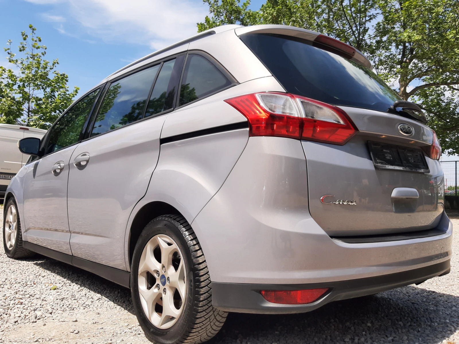 Ford Grand C-Max 2.0TDCi АВТОМАТИК 7места - изображение 7