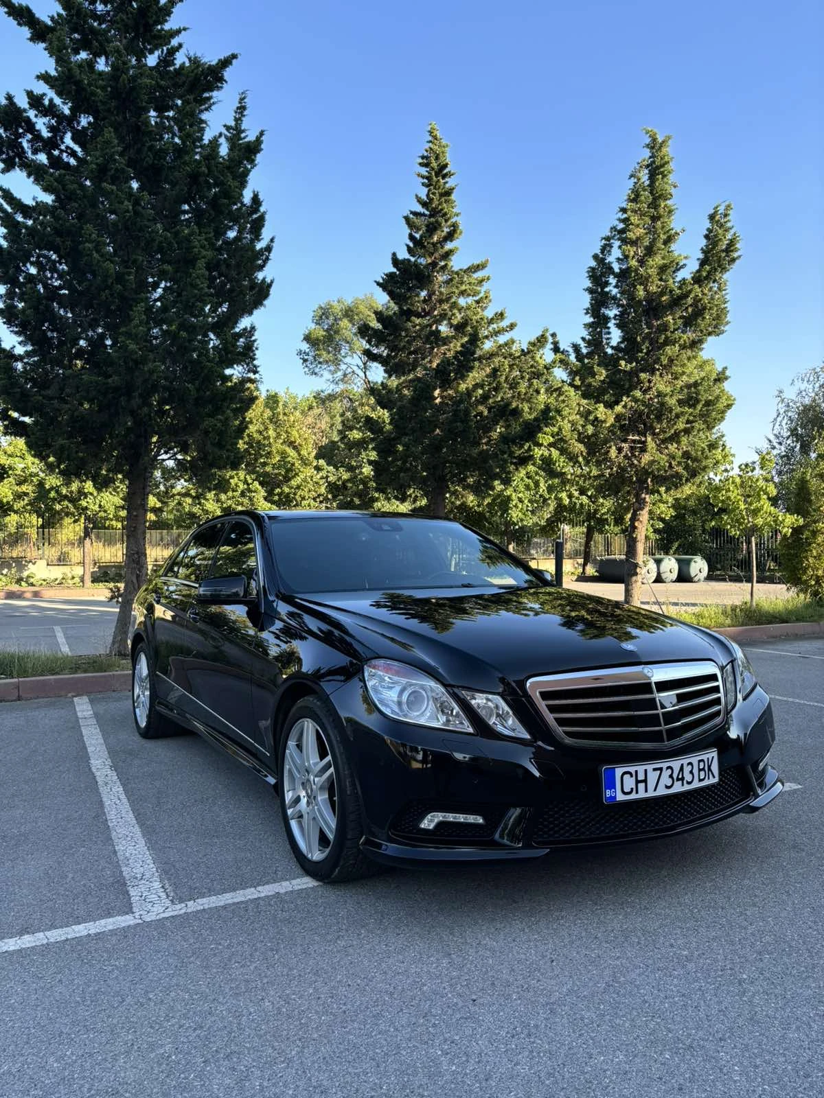 Mercedes-Benz E 500 AMG/Distronic/Масаж/Обдухване/ГАЗ - изображение 5