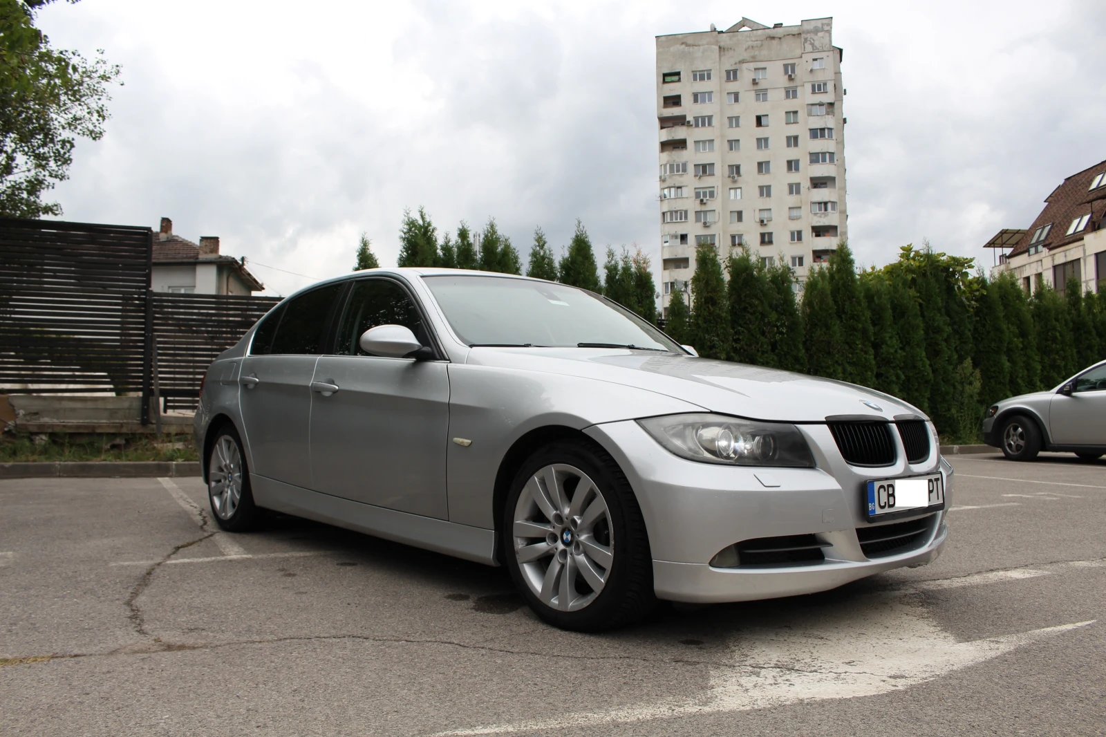 BMW 330 330 XI/N52/LPG/АВТОМАТИК/NAVI - изображение 2