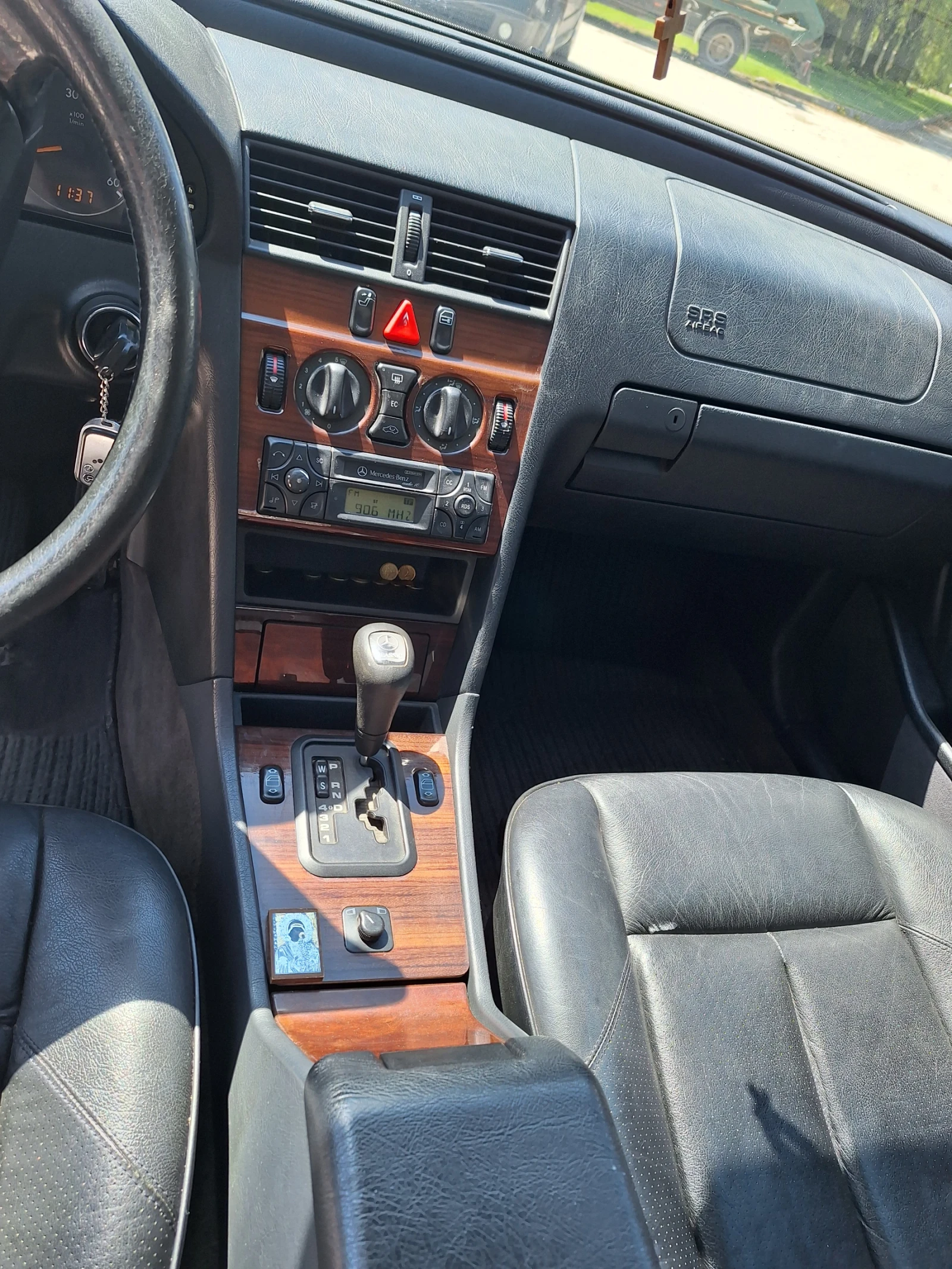 Mercedes-Benz C 250 250ТД - изображение 6