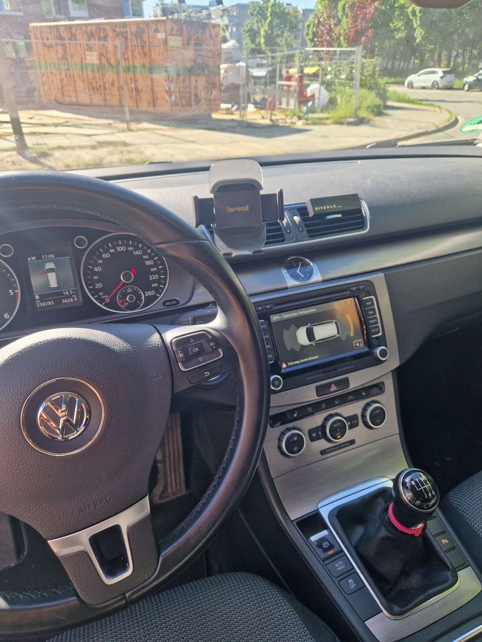 VW Passat Variant 2.0 BMT Comfortline - изображение 4