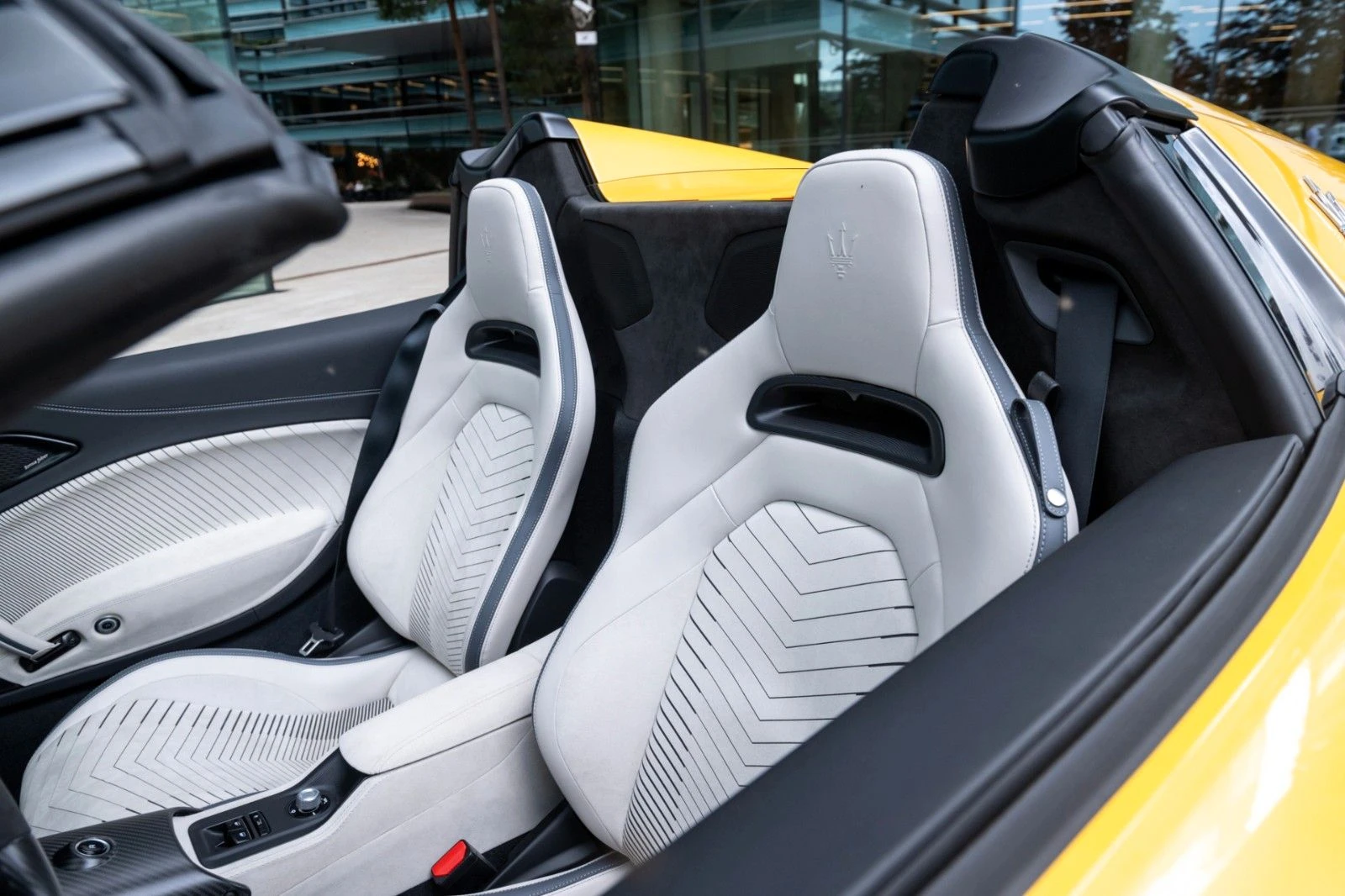 Maserati MC20 Cielo/ CERAMIC/ CARBON/ LIFT/ CAMERA | Mobile.bg   11