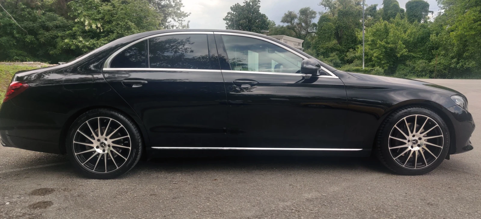 Mercedes-Benz E 350 Avantgarde Autom. Hybrid - изображение 3