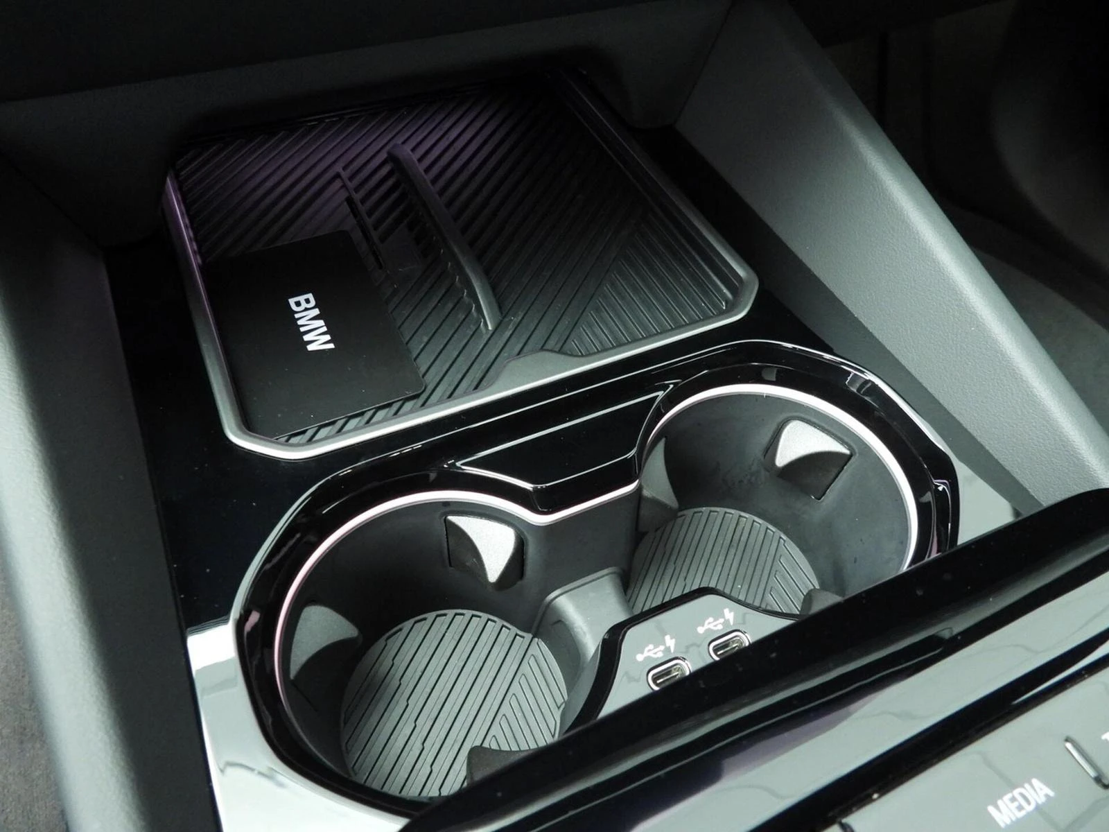 BMW 540 d/ xDrive/ M-SPORT/ CAMERA/ SHADOW LINE/ LED/  | Mobile.bg   13