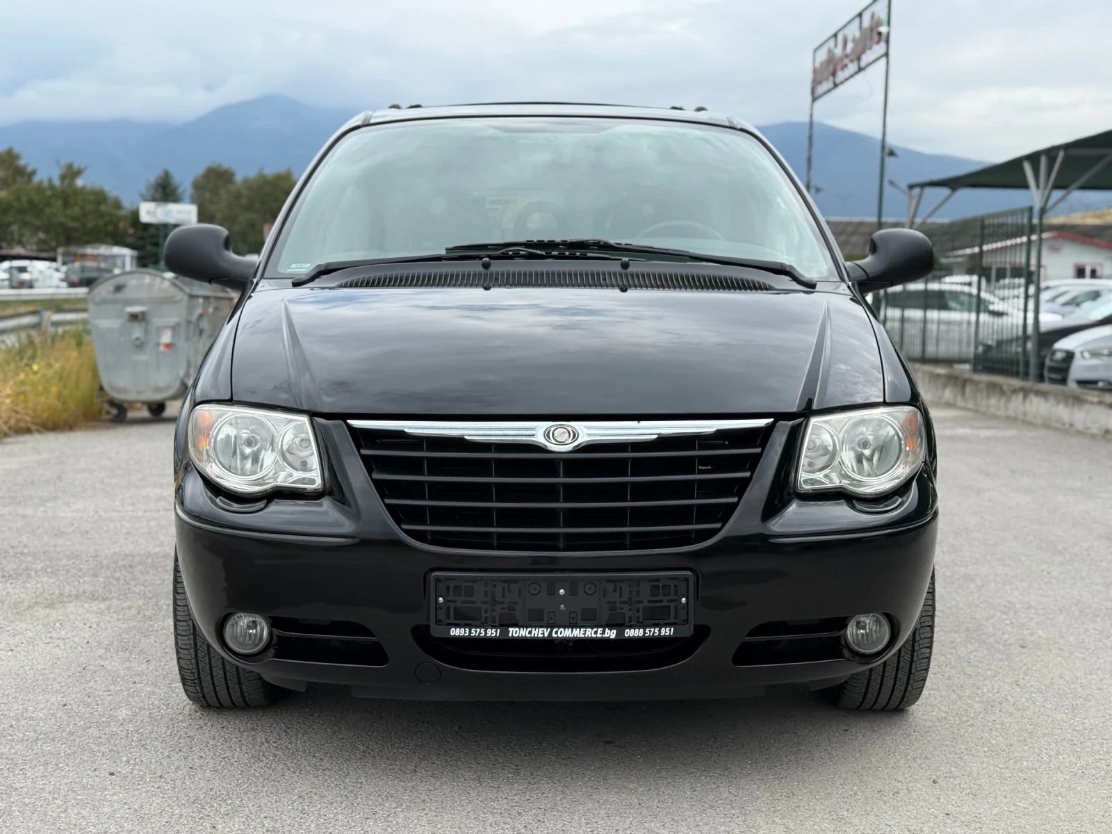 Chrysler Voyager 2.8-CRDI-AUTOMAT-6+ 1-AVTOPILOT-TOP-NEW - изображение 2