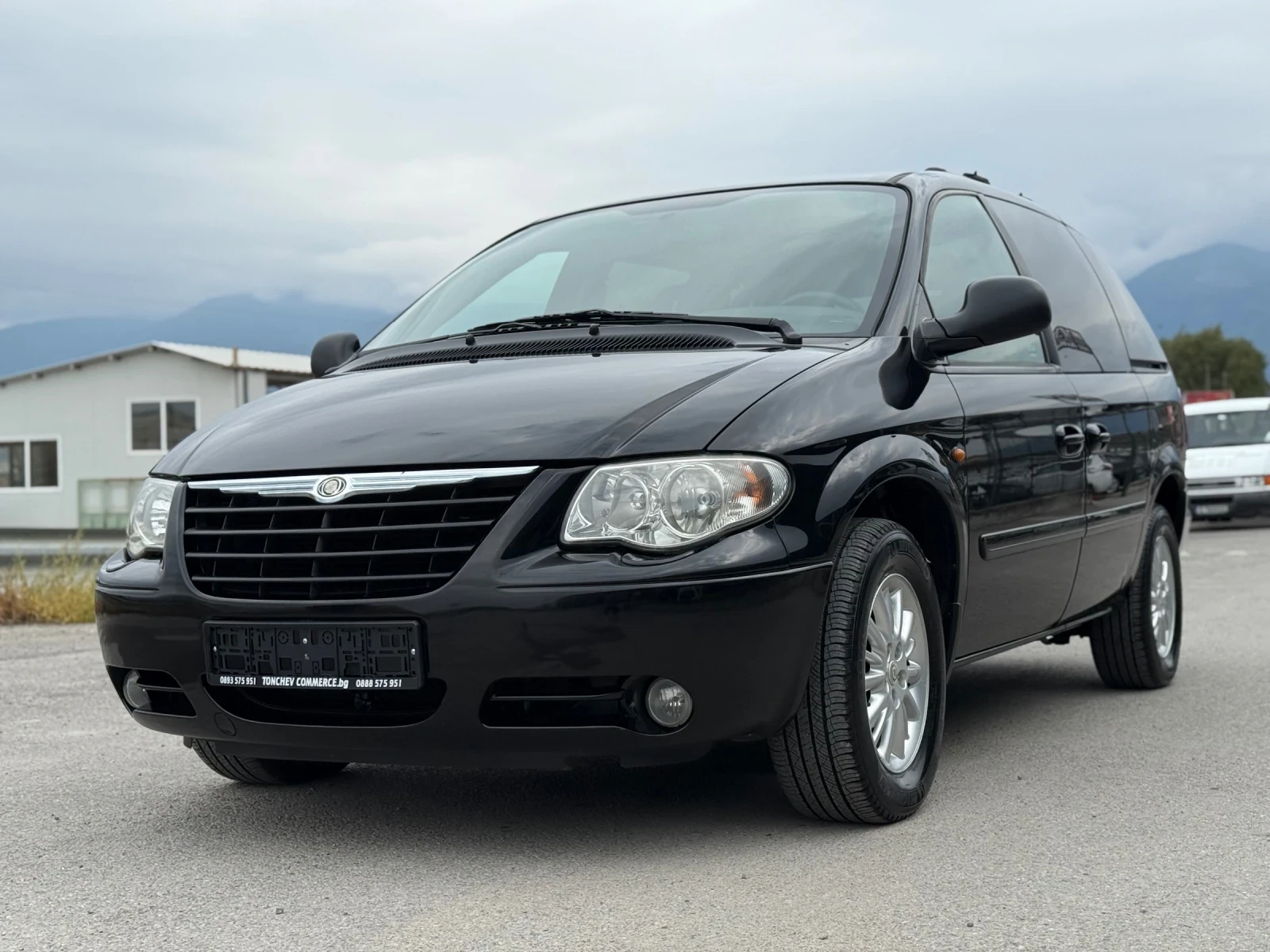 Chrysler Voyager 2.8-CRDI-AUTOMAT-6+ 1-AVTOPILOT-TOP-NEW - изображение 3