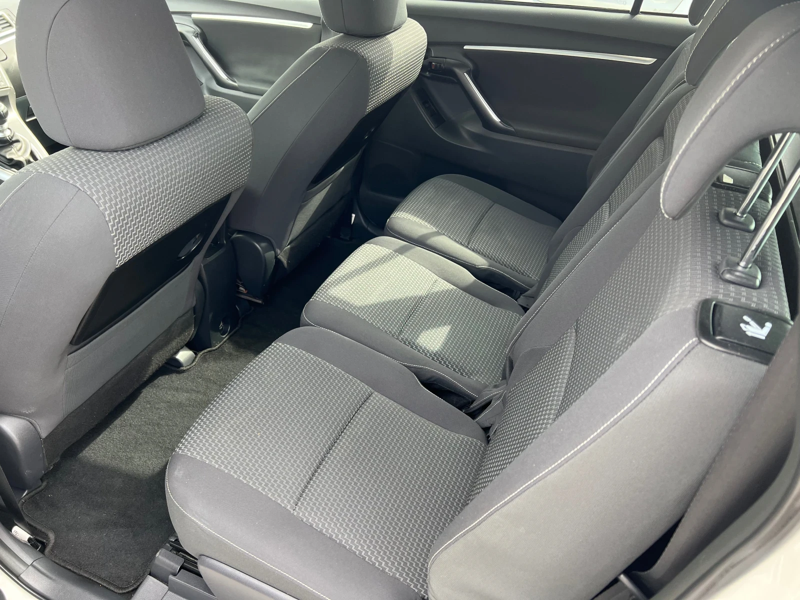 Toyota Verso 1.6D4D Euro6 kamera | Mobile.bg   10