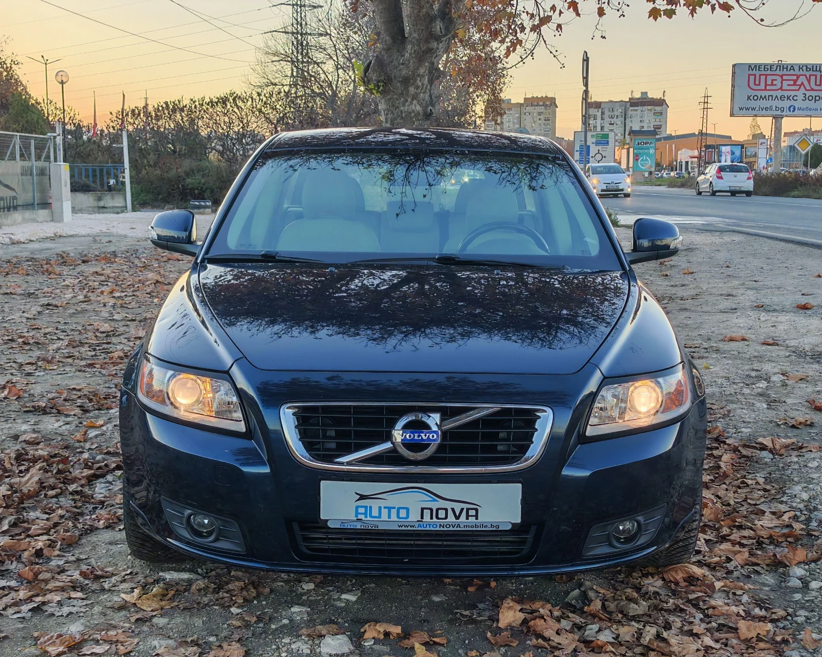 Volvo V50 1.6 114 К.С. ДИЗЕЛ! МНОГО ЗАПАЗЕНА!  - изображение 2