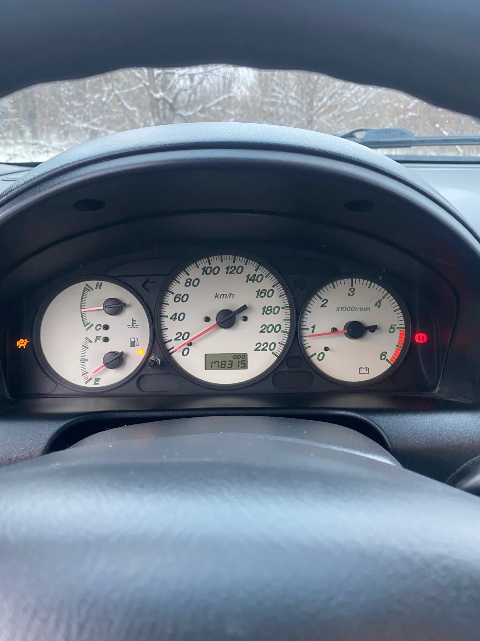 Mazda Premacy 2.0 DITD - изображение 9