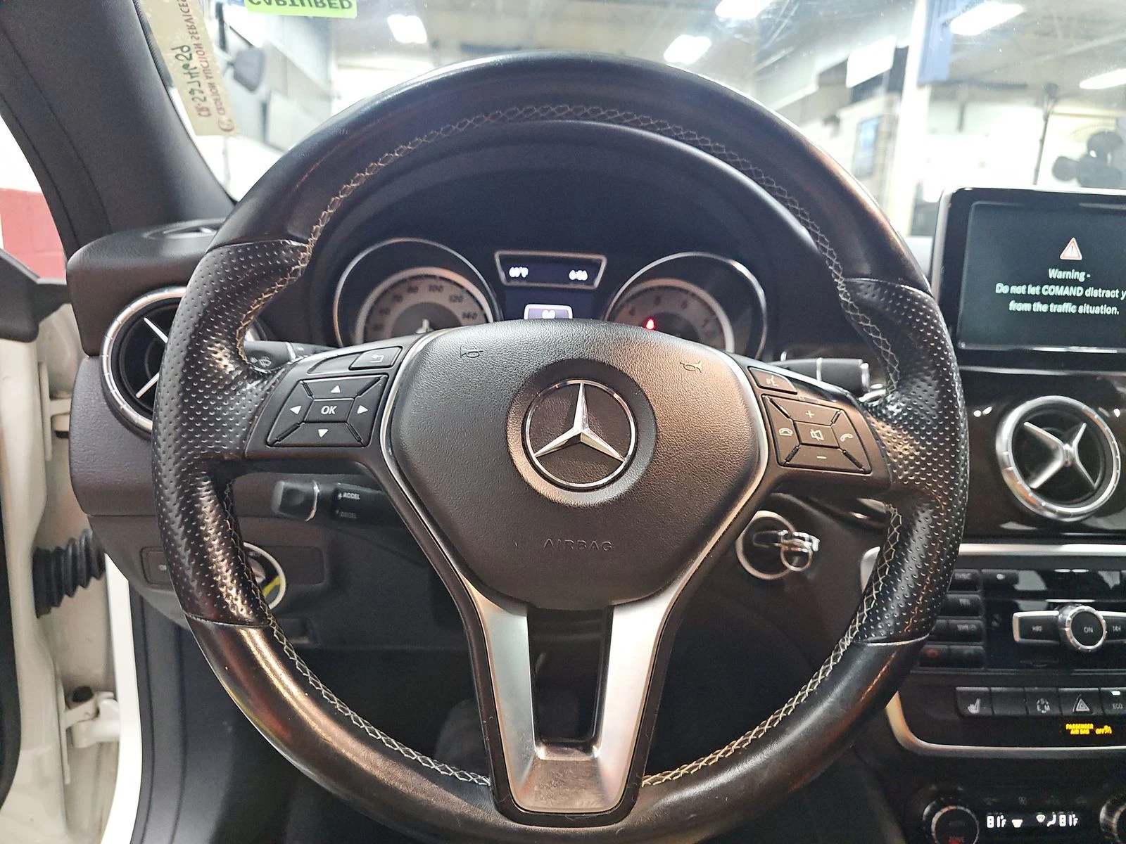 Mercedes-Benz CLA 250  - изображение 10