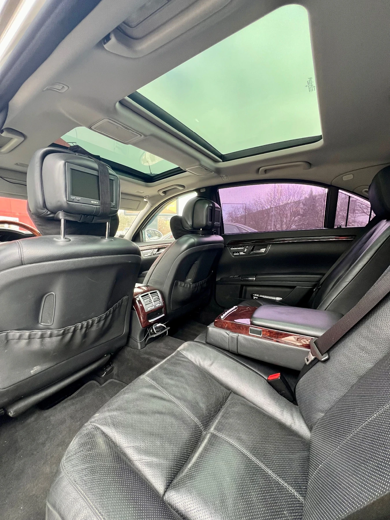 Mercedes-Benz S 500 LONG/4matic/NightV/massage - изображение 10