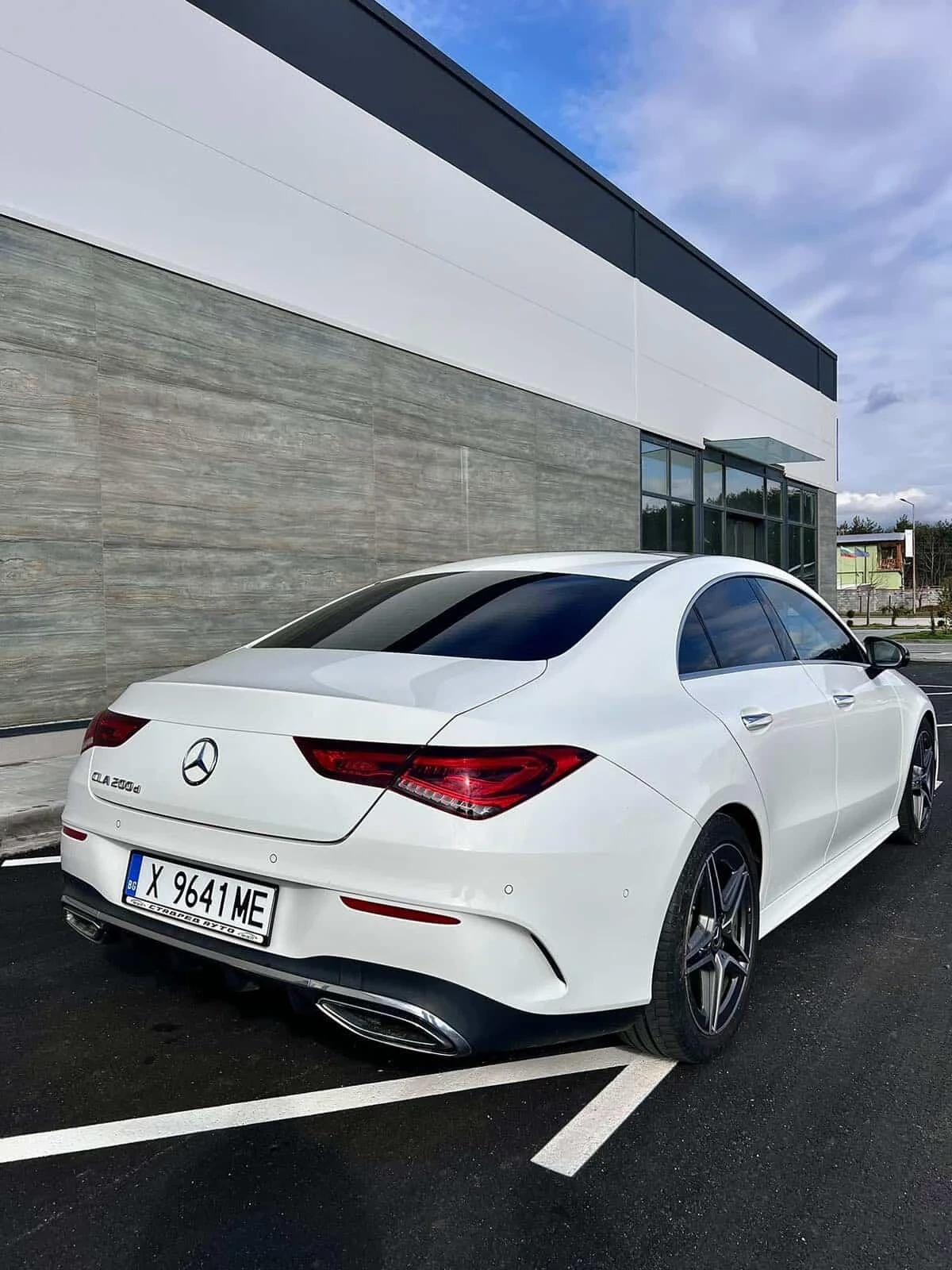 Mercedes-Benz CLA 200, снимка 6 - Автомобили и джипове - 54034142