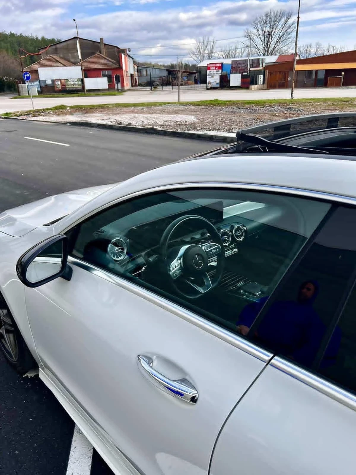 Mercedes-Benz CLA 200, снимка 8 - Автомобили и джипове - 54034142