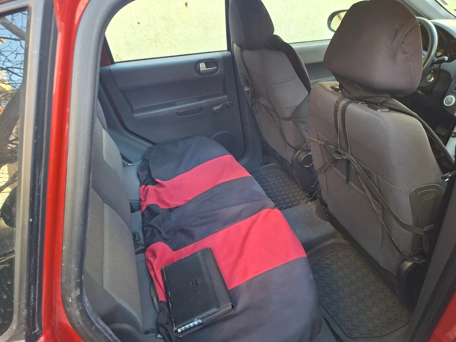 Mitsubishi Colt, снимка 8 - Автомобили и джипове - 54151599