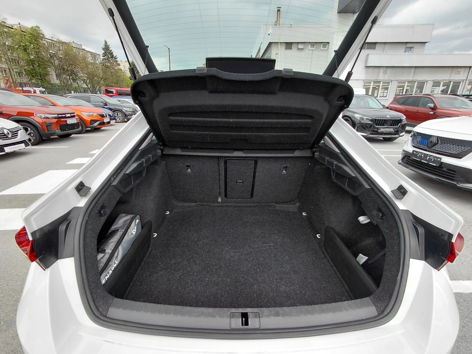 Skoda Octavia 2.0TDI/115�.�/Ambition | Mobile.bg � ����������� 16