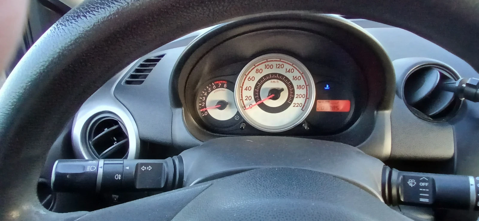 Mazda 2, снимка 5 - Автомобили и джипове - 54511431