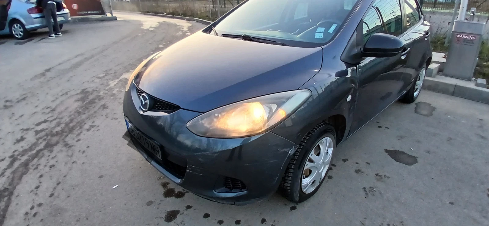 Mazda 2