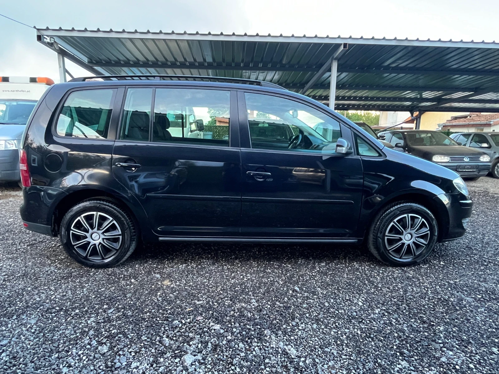 VW Touran VW TOURAN 1.9TDI 105кс, снимка 5 - Автомобили и джипове - 54528152