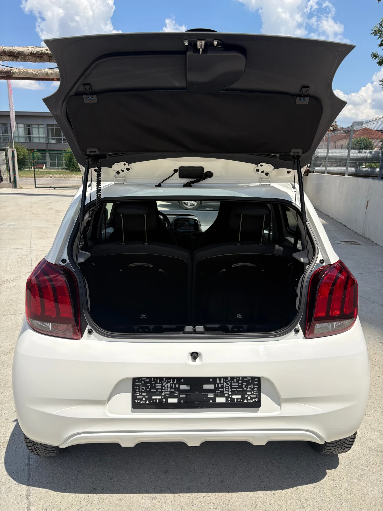 Peugeot 108 VTI Activ, снимка 17 - Автомобили и джипове - 55182155