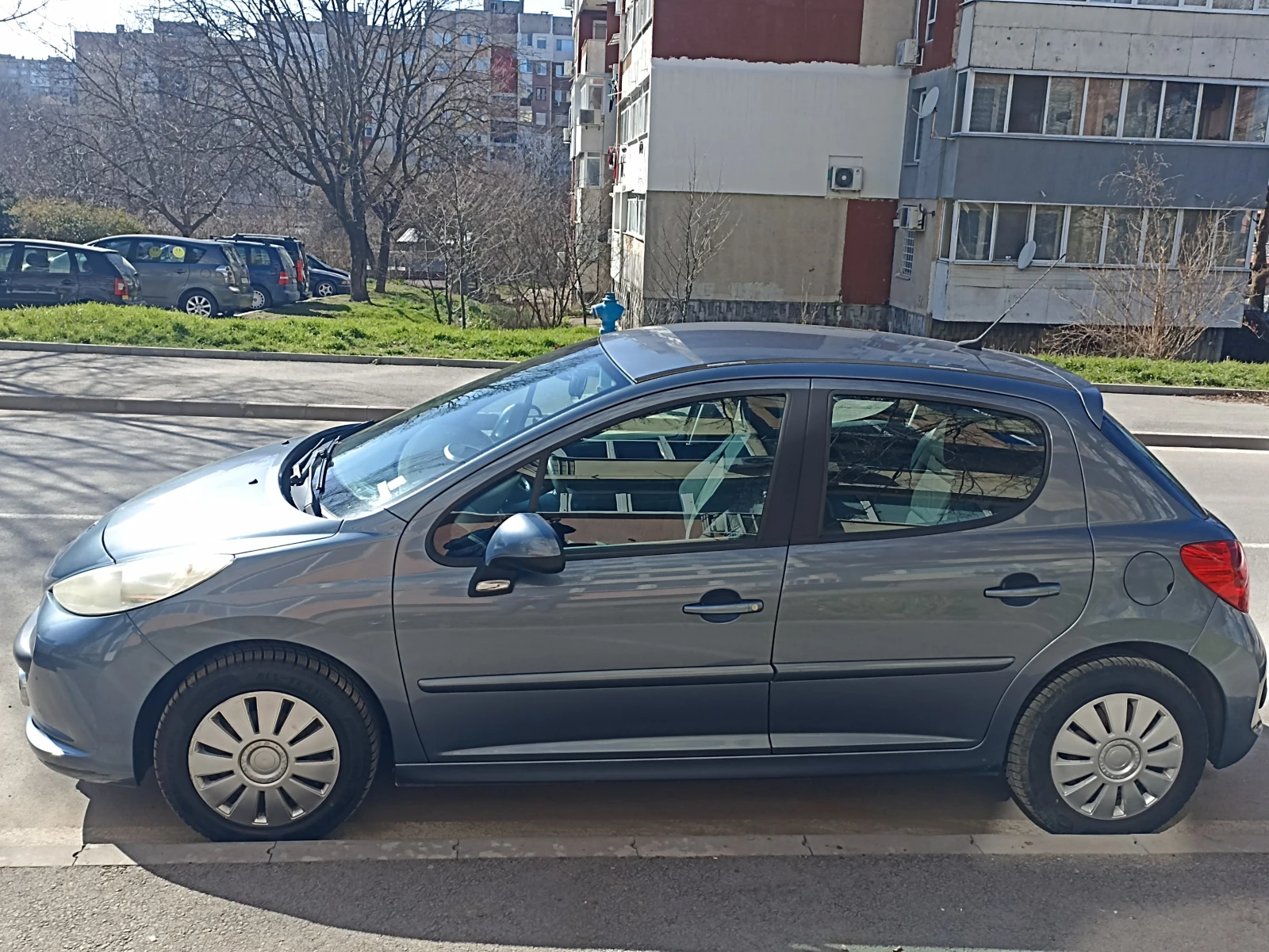 Peugeot 207, снимка 2 - Автомобили и джипове - 55395773