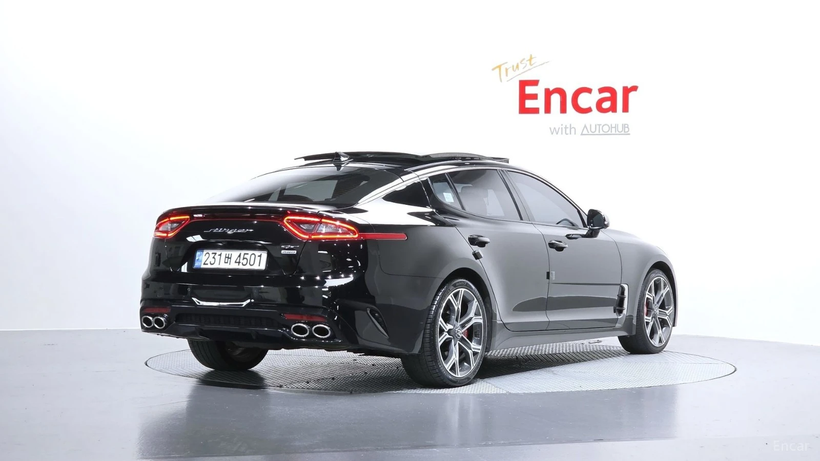 Kia Stinger 3.3 Turbo AWD GT* HUD* 360* НАВИ* ПАНО* КОЖА, снимка 2 - Автомобили и джипове - 55577551