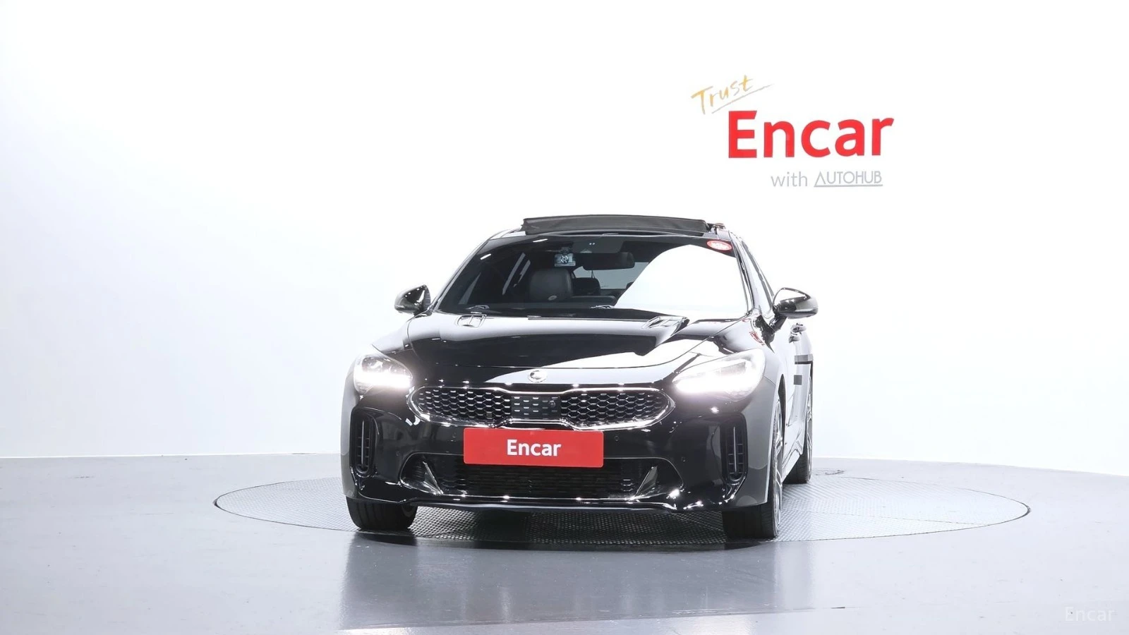 Kia Stinger 3.3 Turbo AWD GT* HUD* 360* НАВИ* ПАНО* КОЖА, снимка 3 - Автомобили и джипове - 55577551