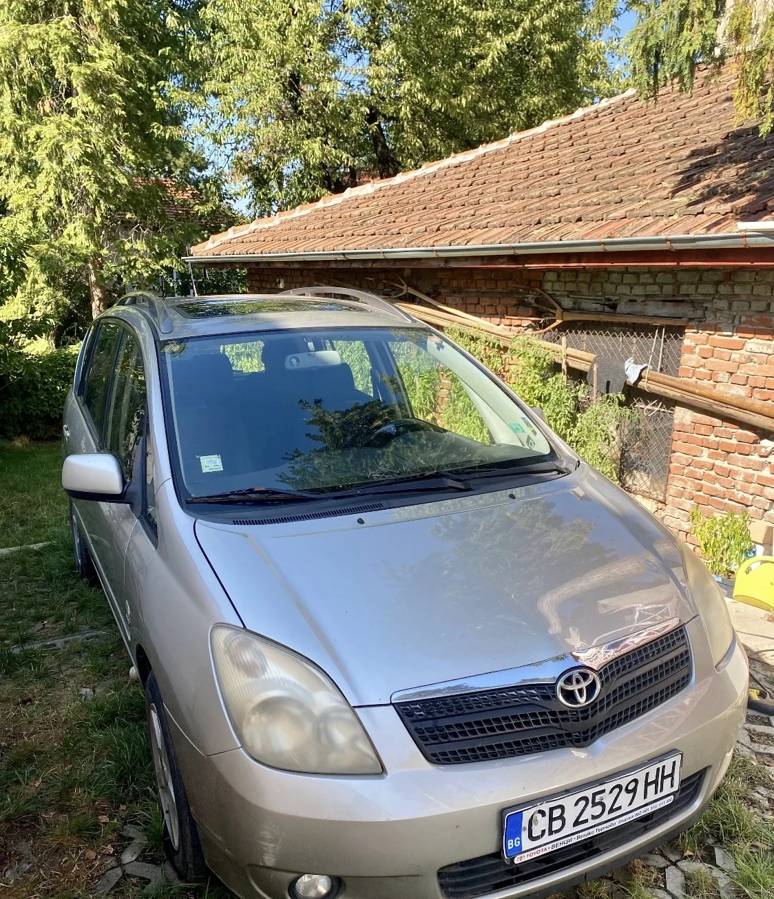 Toyota Corolla verso Van, снимка 3 - Автомобили и джипове - 55769515