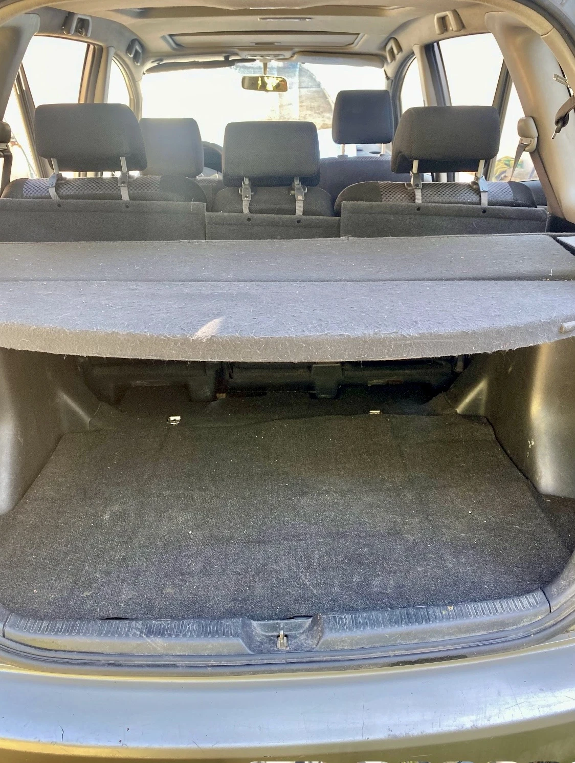 Toyota Corolla verso Van, снимка 12 - Автомобили и джипове - 55769515