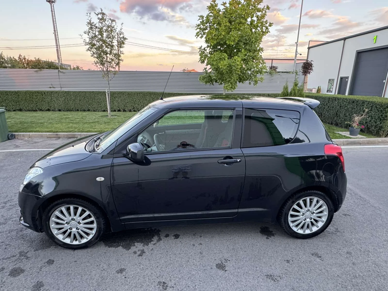 Suzuki Swift Sport, снимка 4 - Автомобили и джипове - 56268402