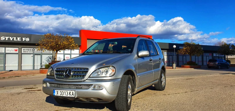 Mercedes-Benz ML 270, снимка 7 - Автомобили и джипове - 46381076