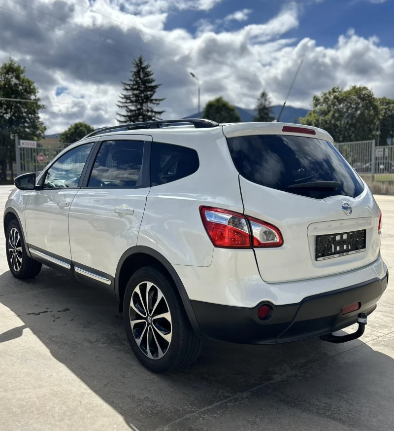 Nissan Qashqai 1.6 dci, 4x4, FACELIFT, снимка 6 - Автомобили и джипове - 47221940