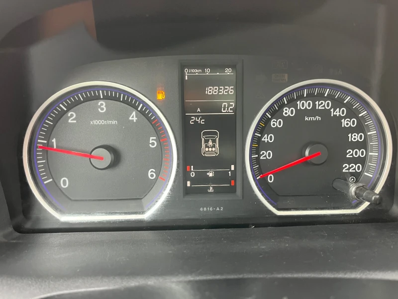 Honda Cr-v 2.2CTDi Executive, снимка 15 - Автомобили и джипове - 47470819