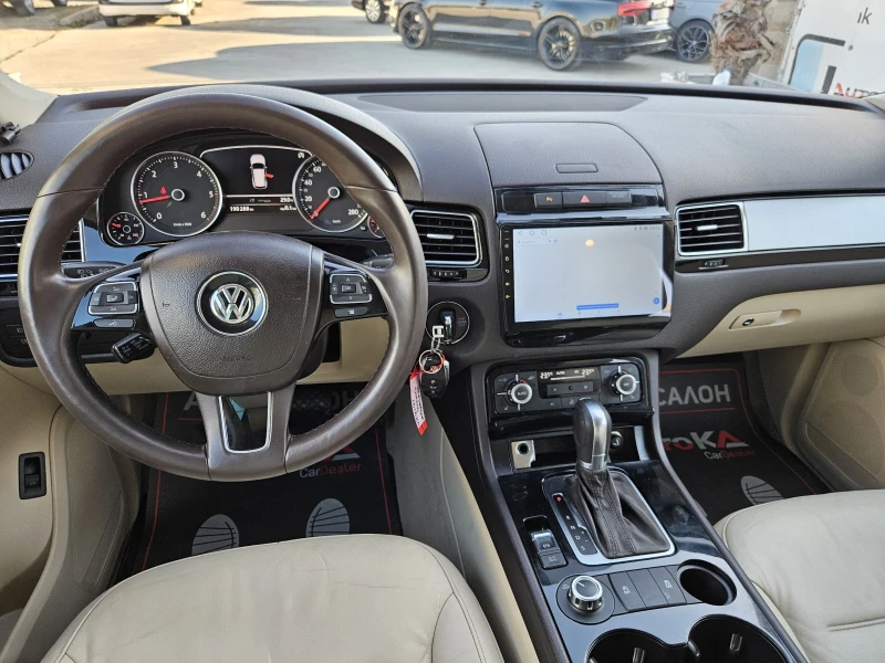 VW Touareg 3.0TDI-240кс= 8СКОРОСТИ= 4x4= LED= ПОДГРЕВ= НАВИ, снимка 11 - Автомобили и джипове - 51826886