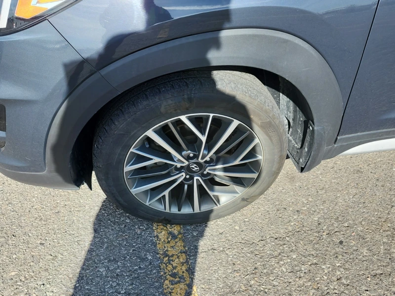 Hyundai Tucson LUXURY * * CARFAX * * АВТО КРЕДИТ * * , снимка 8 - Автомобили и джипове - 52519060