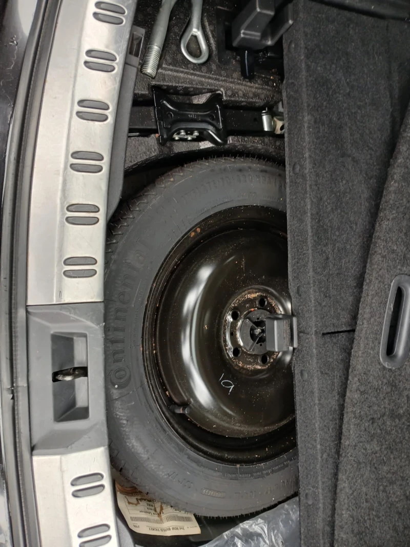 Nissan Qashqai, снимка 10 - Автомобили и джипове - 52588511