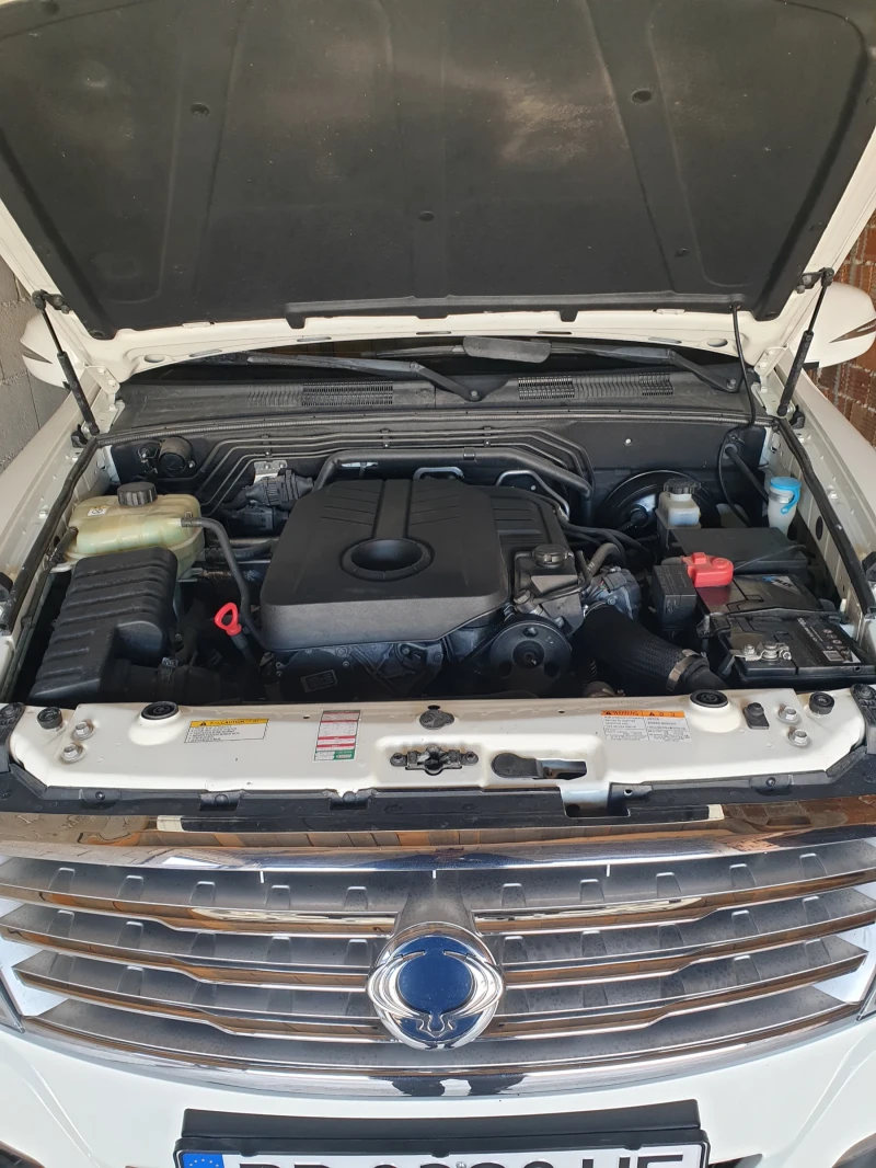 SsangYong Rexton, снимка 3 - Автомобили и джипове - 52617747