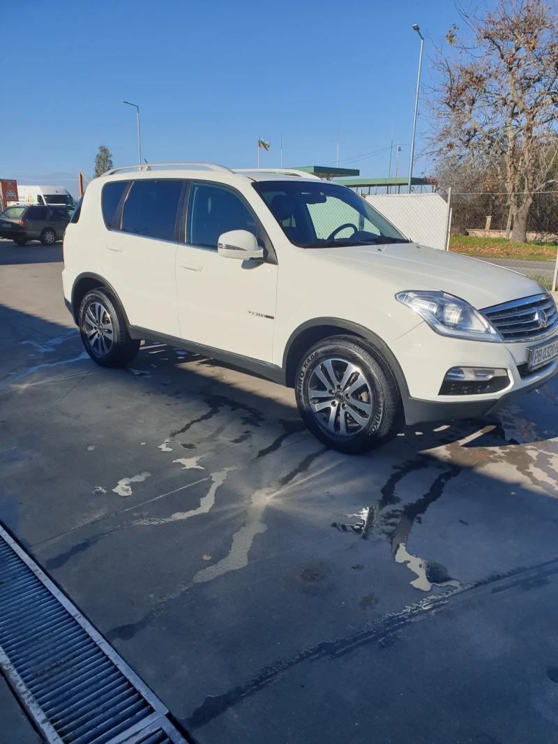 SsangYong Rexton, снимка 2 - Автомобили и джипове - 52617747