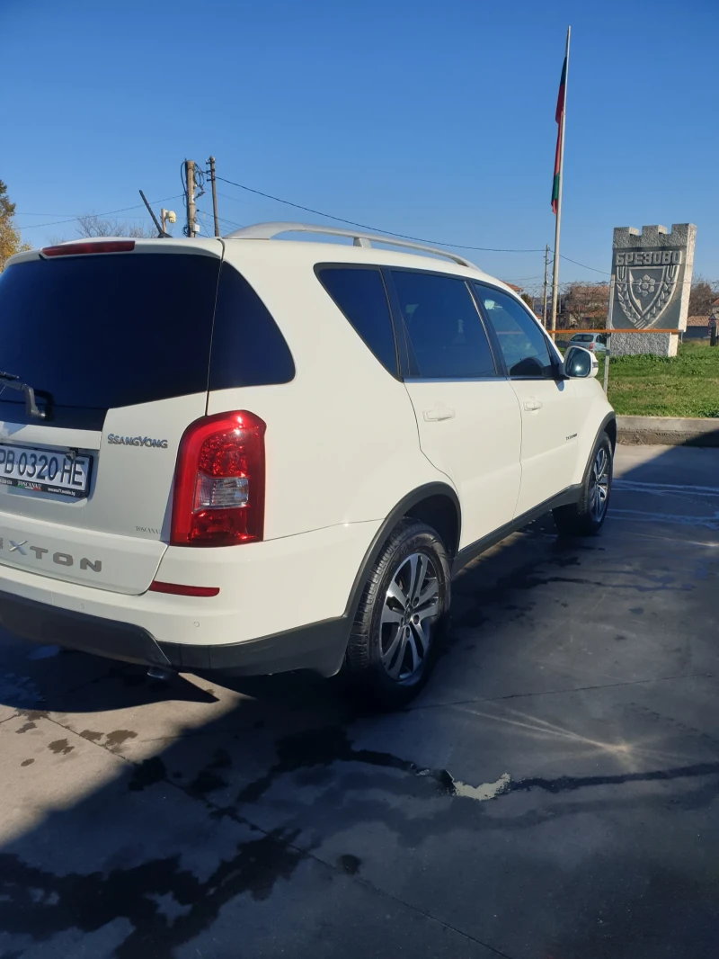 SsangYong Rexton, снимка 5 - Автомобили и джипове - 52617747