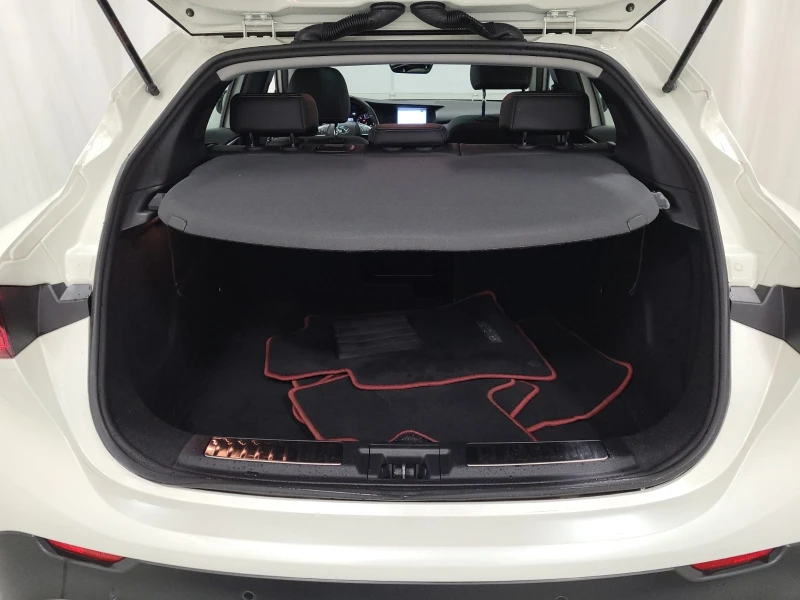 Infiniti QX30 AWD * * CARFAX * * АВТО КРЕДИТ * * , снимка 12 - Автомобили и джипове - 53216772