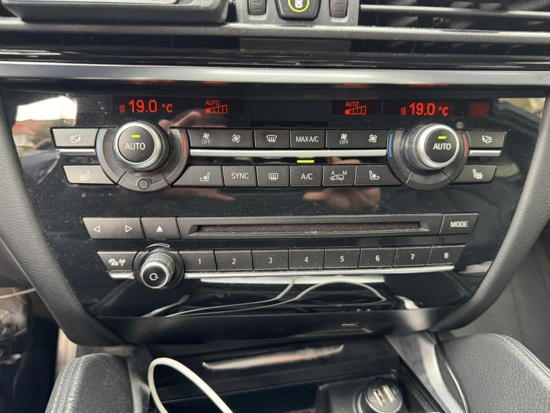 BMW X6 M50D, снимка 5 - Автомобили и джипове - 53342240