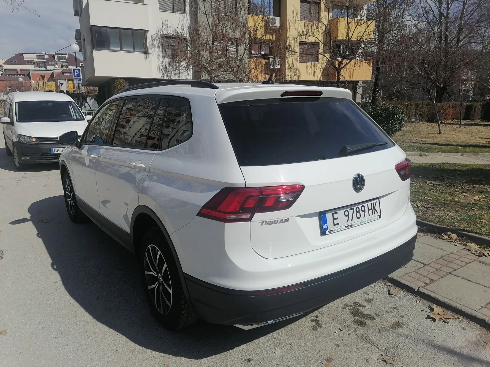 VW Tiguan Allspace !!!! 19 000 km !!!  2.0 TSI - изображение 5