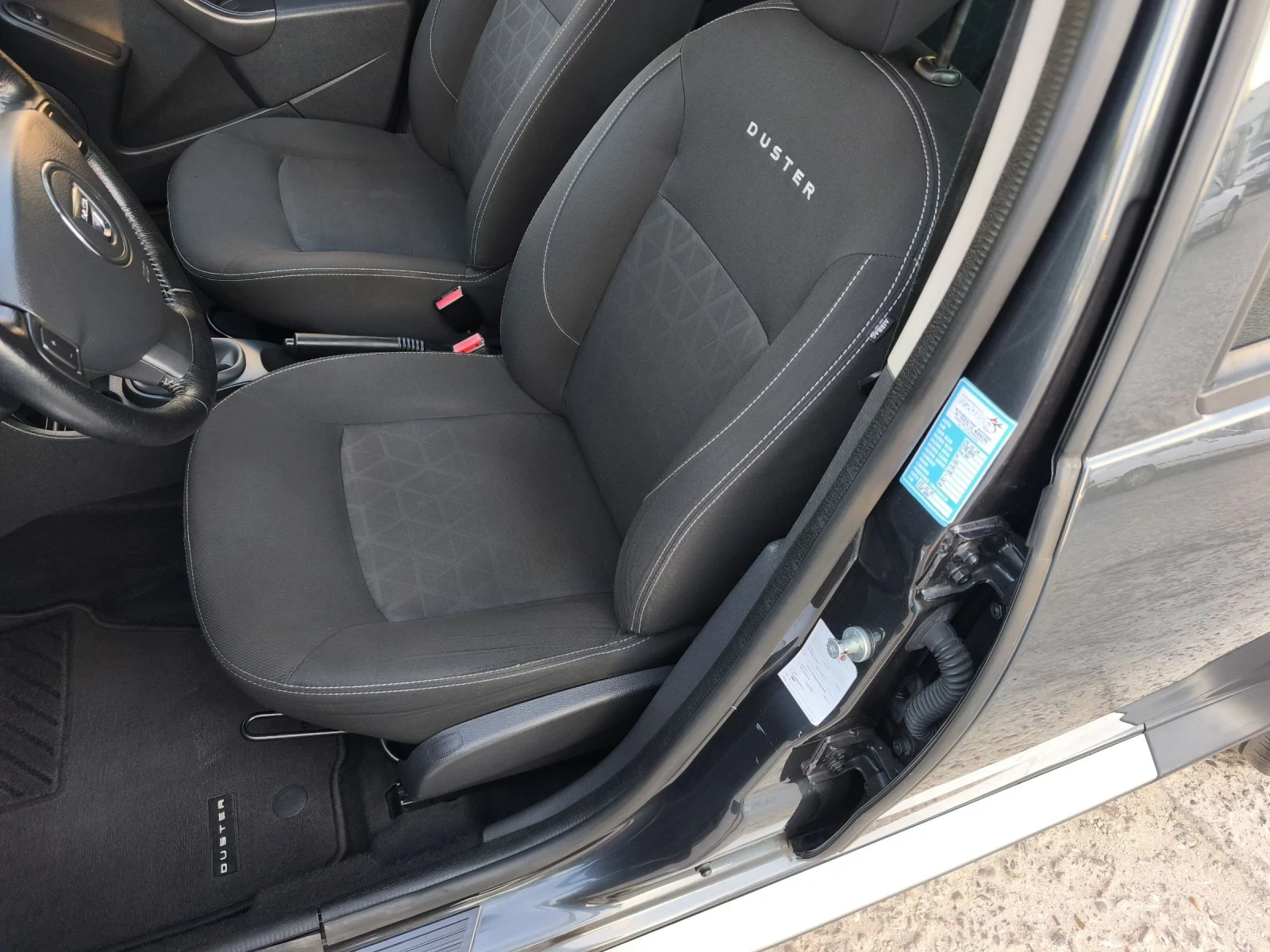Dacia Duster 1.5DCI ЕВРО 6 ПЪЛНА СЕРВИЗНА ИСТОРИЯ  - изображение 8